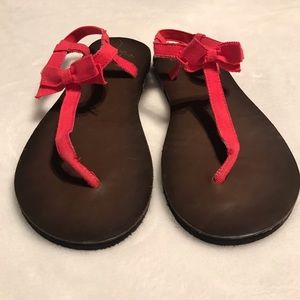 Gilly Hicks Red Bow-Tie Sandals